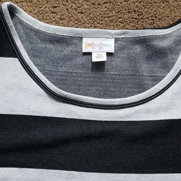 Lularoe Black/white Julia - Picture 2 of 3